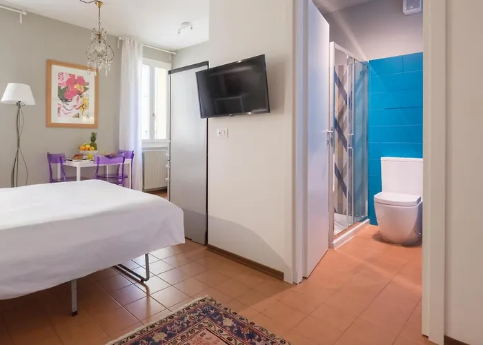 Central Station - Large Studio In The Historic Centre شقة