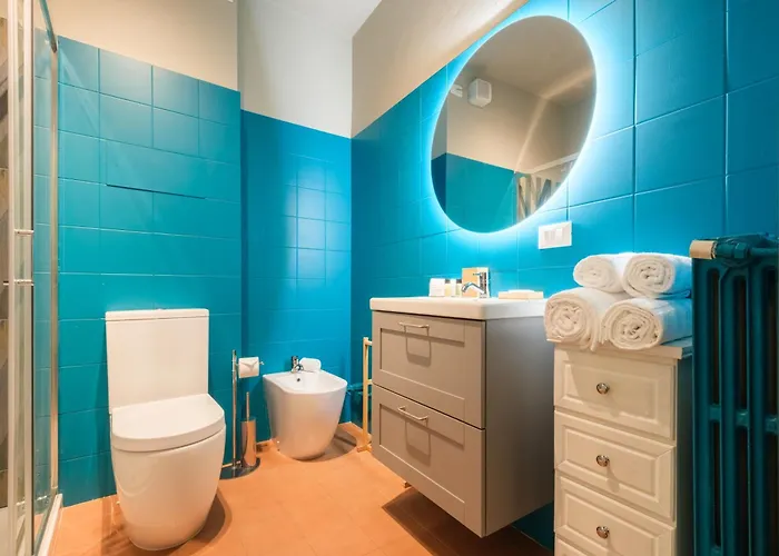 Central Station - Large Studio In The Historic Centre * بولونيا