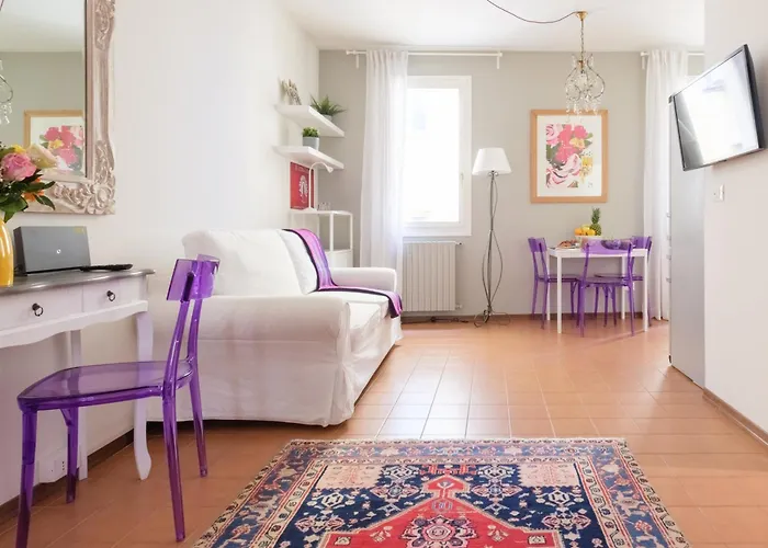 Central Station - Large Studio In The Historic Centre *